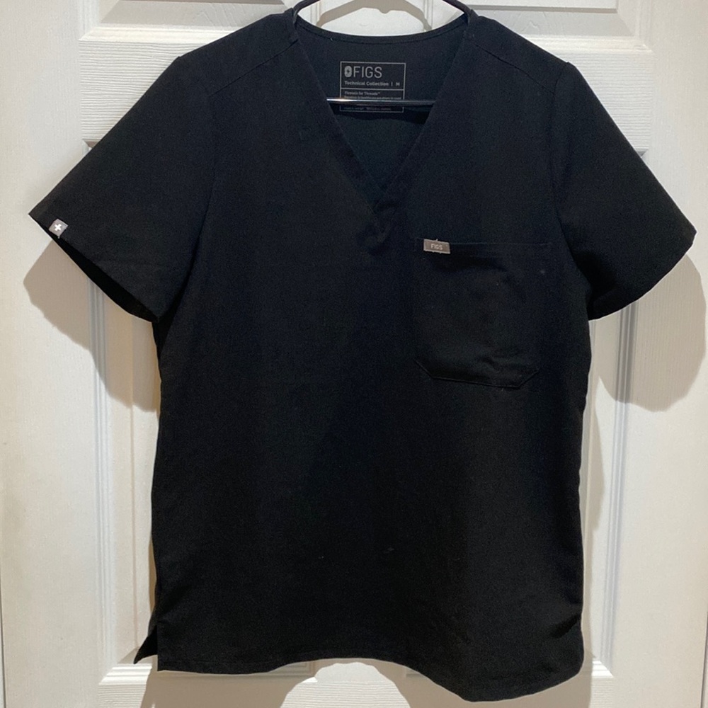 Catarina figs scrub top
